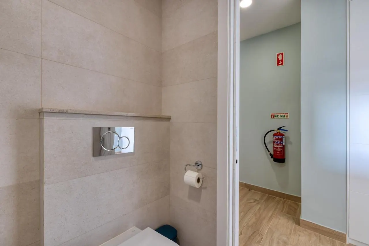 Torralta Oceanfront Luxury Apartment Алвор
